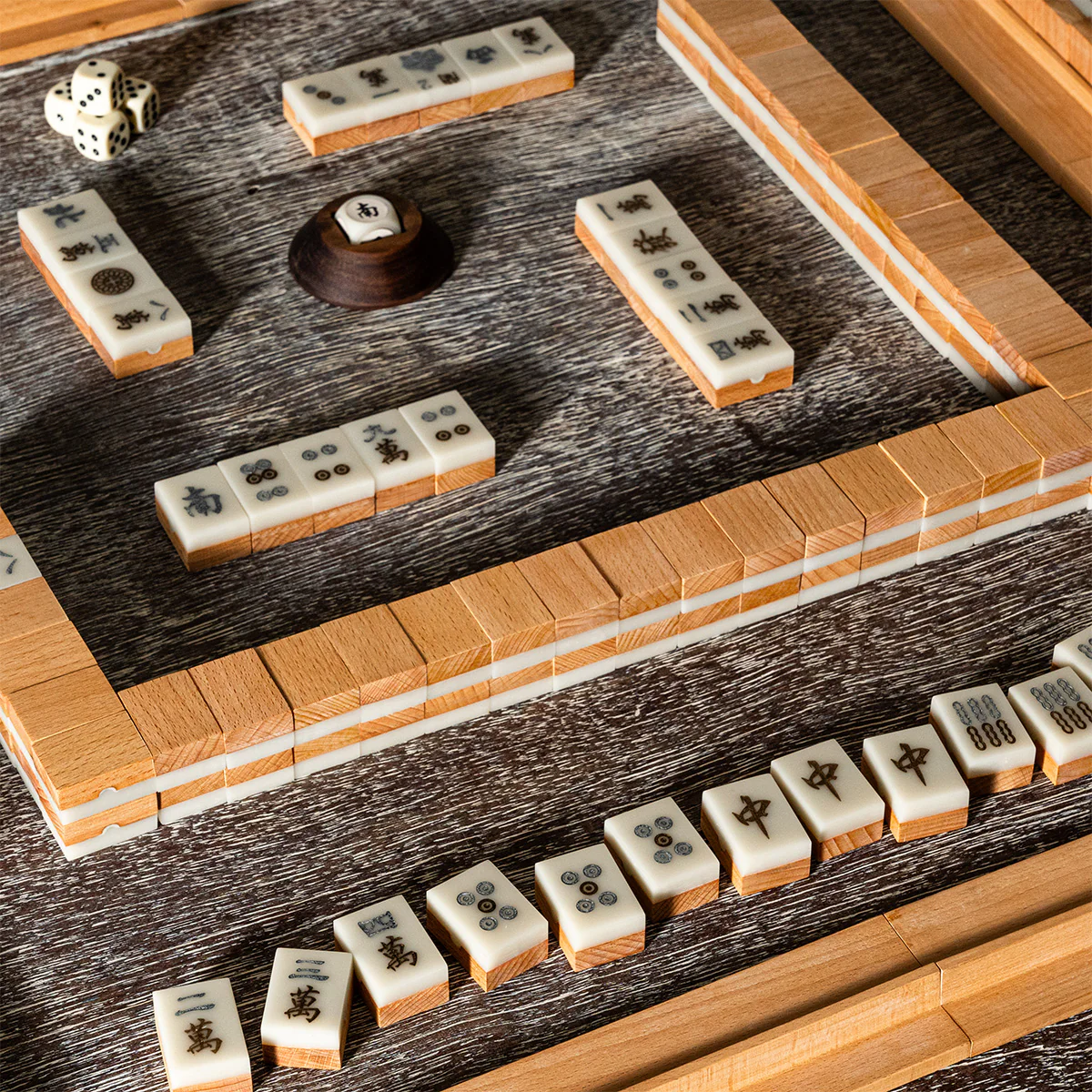 mahjong set